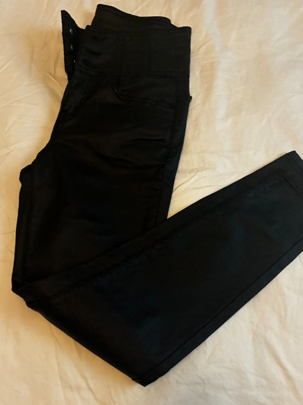 No Boundaries black skinny jeans  - size 7
